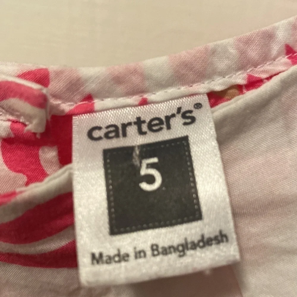 CARTER’S Top